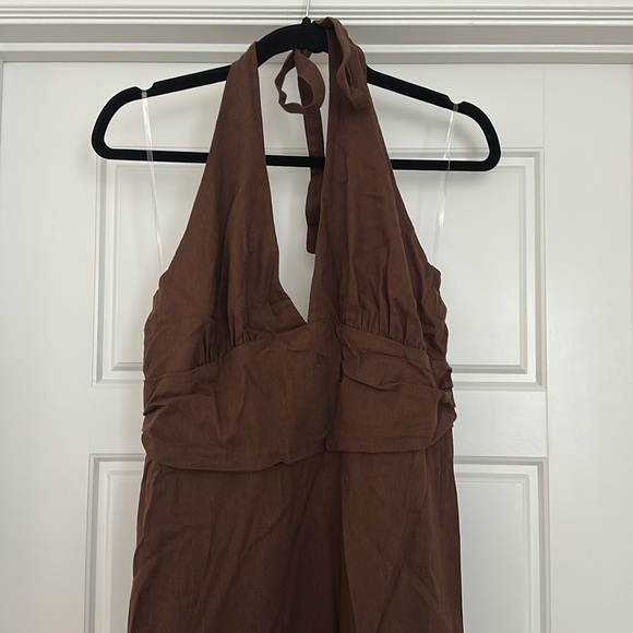 Petal & Pup MARIE HALTERNECK MAXI DRESS - CHOCOLATE - Picture 6 of 9